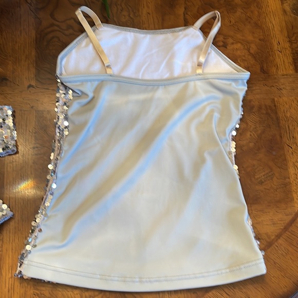 NWOT Weissman silver sequin tank and matching fingerless gloves size kids medium - Picture 4 of 11